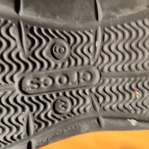 Croc duo - Picture 3 of 4